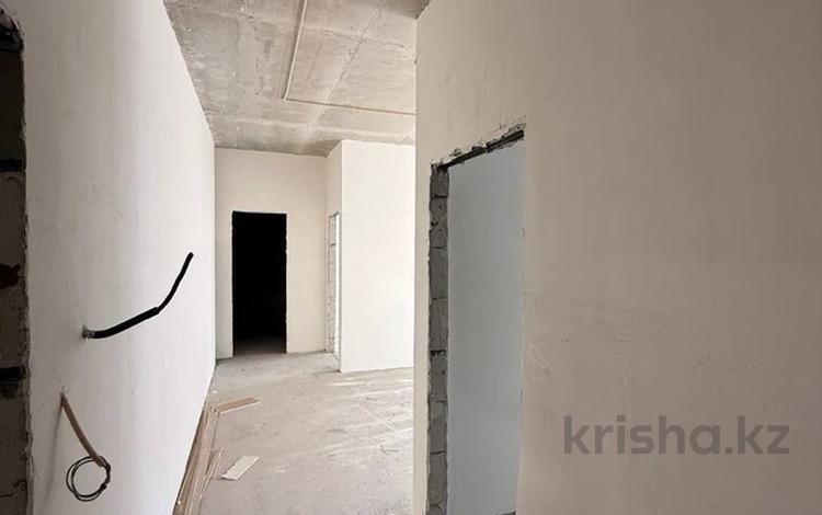 2-комнатная квартира · 67.3 м² · 4/12 этаж, Шамши Калдаяков 16 за 42.9 млн 〒 в Астане, Сарайшык р-н — фото 2