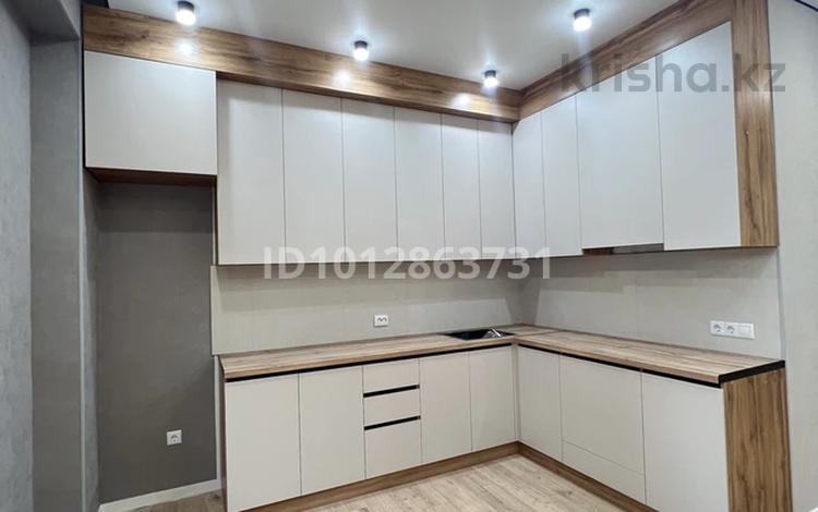 3-комнатная квартира · 65 м² · 2/12 этаж, Нажимеденова 34/2 за 39 млн ₸ в Астане, Сарайшык р-н — фото 2