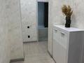 2-бөлмелі пәтер · 56 м² · 1/10 қабат, Набережная 83, бағасы: 18 млн ₸ в Актобе, мкр. Курмыш — фото 2