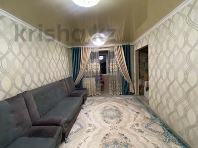 3-комнатная квартира · 58.2 м² · 3/5 этаж, Акбулак 18 — Казначейство рядом за 15.4 млн 〒 в Таразе