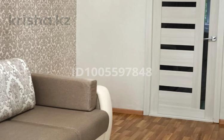 3-комнатная квартира · 62.85 м² · 2/5 этаж, Мкр Салтанат 22 — Рядом 2 садика,30-я школа,оптомаркет Нурислам,Фиркан,поликлиника за 20 млн ₸ в Таразе — фото 2