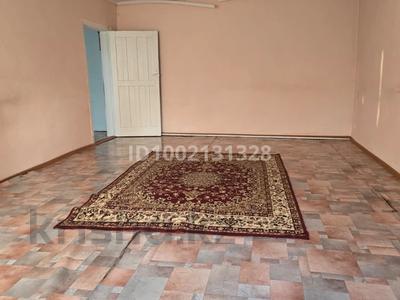 Отдельный дом · 5 комнат · 100 м² · 12 сот., Ушла булак ауылы 11111 за 5 млн 〒 в Жамбылской обл., Байзак