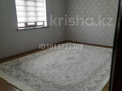 Отдельный дом · 6 комнат · 200 м² · 8 сот., мкр Акниет, Аққамшы 60/4 — Алаш базардың артында Бары базардың қатарында бір көше беріде Магнат за 118 млн ₸ в Шымкенте, Абайский р-н