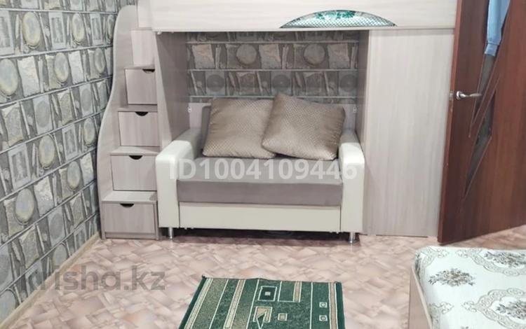 2-бөлмелі пәтер · 50 м² · 9/9 қабат, Бозтаева 1, бағасы: 180 000 ₸ в Семее — фото 2