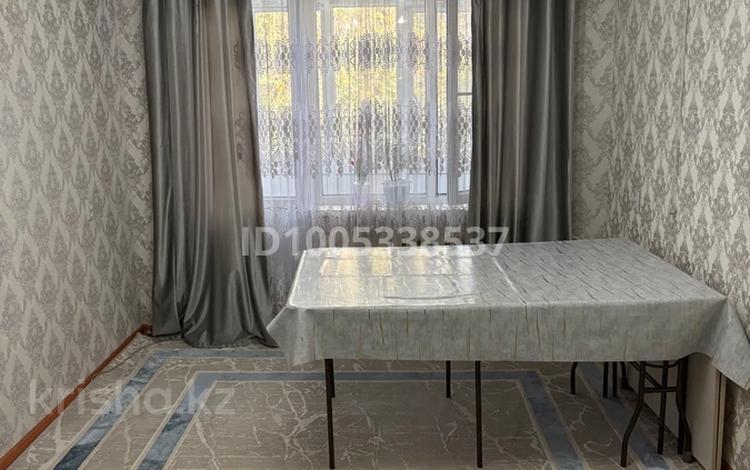 4-комнатная квартира · 78 м² · 5/5 этаж, 7 мкр односторонка 5 за 16 млн ₸ в Таразе — фото 2