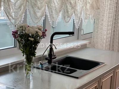 3-комнатная квартира · 150 м² · 8/12 этаж, Генерала Дюсенова 22 — Лермонтова за 84 млн 〒 в Павлодаре