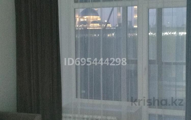 1-комнатная квартира · 51 м² · 3/6 этаж, мкр Пригородный, Кабанбай батыра 75а за 180 000 ₸ в Астане, Есильский р-н — фото 7