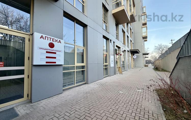 Свободное назначение, офисы, магазины и бутики, склады, общепит, салоны красоты, бани, гостиницы и зоны отдыха, фитнес и спорт, медцентры и аптеки, образование, развлечения, конференц-залы, кабинеты и рабочие места, студии · 150 м² за 1.5 млн 〒 в Алматы, Медеуский р-н — фото 2