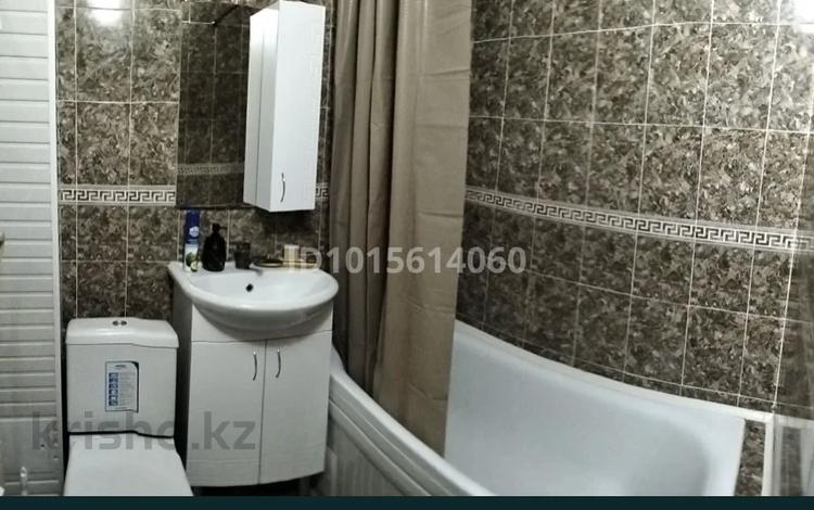 2-бөлмелі пәтер · 65 м² · 4/9 қабат, Кутузова 89 80, бағасы: 150 000 ₸ в Павлодаре — фото 2