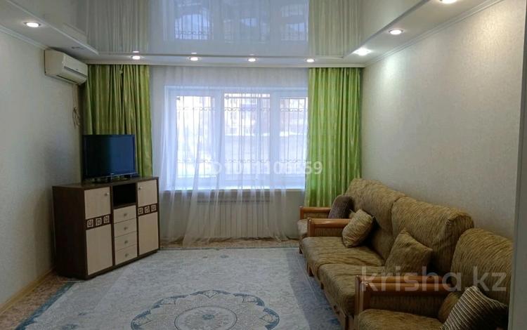 3-комнатная квартира · 70 м² · 6/9 этаж, Абая 111 за 200 000 ₸ в Уральске — фото 2