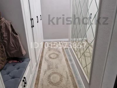 2-комнатная квартира · 58 м² · 8/17 этаж, Байтурсунова 32/2 — Район Нурлы жол за 125 000 ₸ в Астане, р-н Байконур