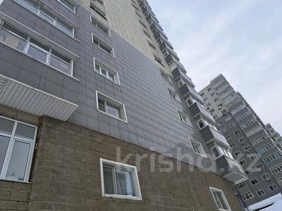 3-комнатная квартира, 110 м², 2/17 этаж, мкр Мамыр-1 за 65.7 млн 〒 в Алматы, Ауэзовский р-н
