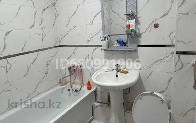2-бөлмелі пәтер · 62 м², мкр. Алтын орда, Тауелсіздік 24, бағасы: 170 000 ₸ в Актобе — фото 3