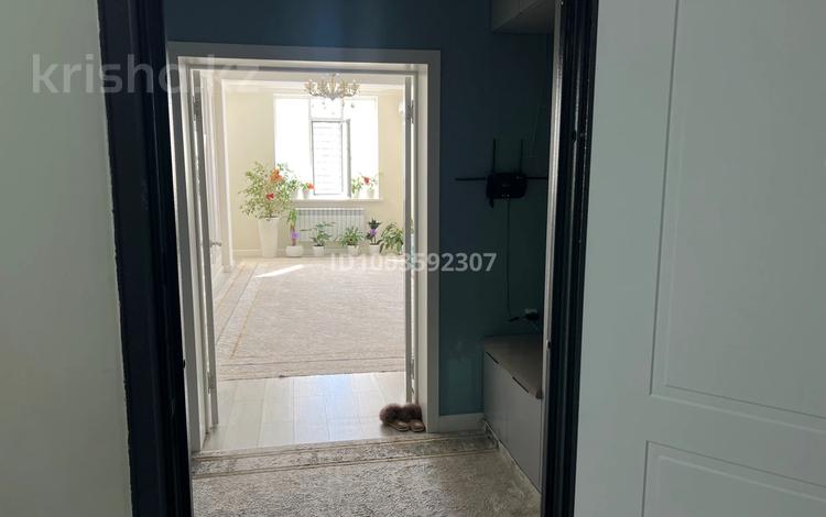 2-комнатная квартира · 75 м² · 6/8 этаж, мкр Нурсат, Жилмассив Нурсат 74/4 — Назарбаев за 43.5 млн ₸ в Шымкенте, Каратауский р-н — фото 2