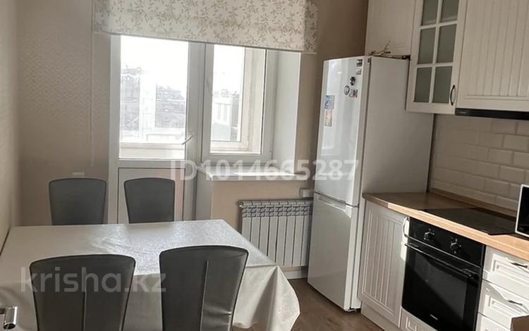 1-комнатная квартира · 40 м² · 9/9 этаж, Бухар жырау 30 — Туркестан за 240 000 ₸ в Астане, Есильский р-н — фото 2