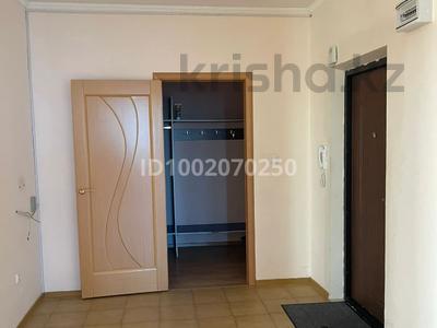 4-бөлмелі пәтер · 185 м² · 8/16 қабат, Бактыгерея Кулманова 1В, бағасы: 75 млн ₸ в Атырау