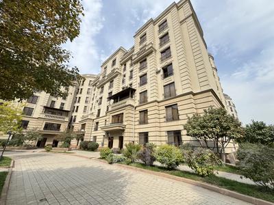 3-бөлмелі пәтер · 135 м² · 7/7 қабат, Мирас ш/а. 157 б2 — Аскарова, бағасы: 124 млн ₸ в Алматы, Бостандыкский р-н
