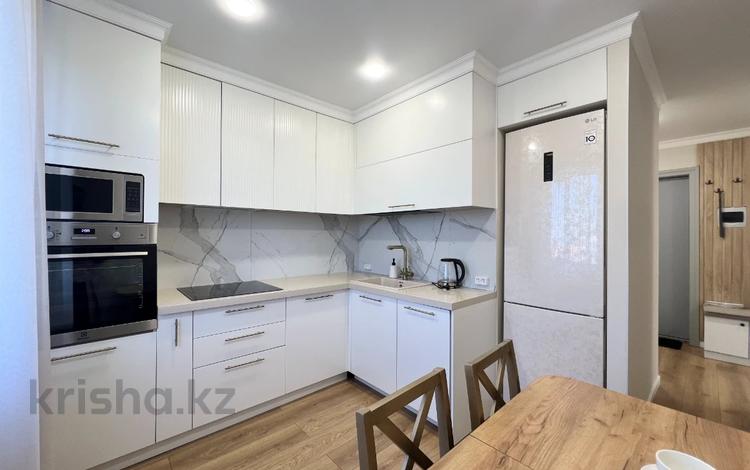 2-комнатная квартира · 65 м², Кривенко 49 — Дворец школьников за 24 000 ₸ в Павлодаре — фото 32