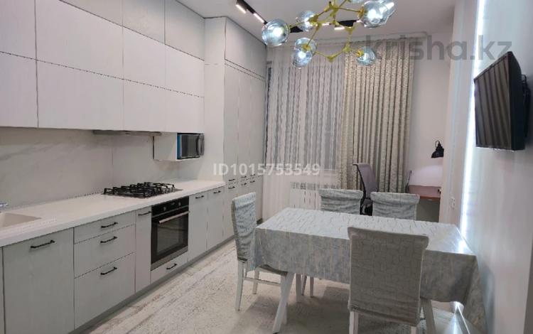 2-бөлмелі пәтер · 78 м² · 7/9 қабат, Абулхайыр хана 74-5, бағасы: 40 млн ₸ в Атырау — фото 2