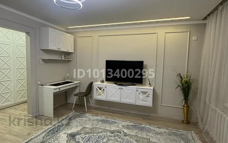 1-комнатная квартира · 40 м² · 7/10 этаж, Жамакаева 153 за 210 000 ₸ в Семее — фото 2