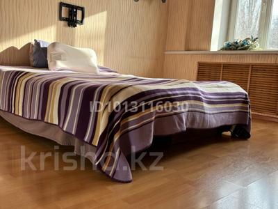 1-бөлмелі пәтер · 35 м² · 4/5 қабат, Валиханова 124, бағасы: 300 000 ₸ в Алматы, Медеуский р-н
