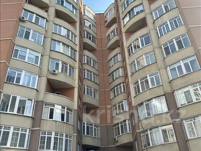 3-комнатная квартира, 88.4 м², 9/10 этаж, Кенесары хана за 55 млн 〒 в Алматы, Наурызбайский р-н