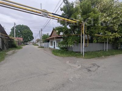 Жеке үй · 4 бөлме · 100 м² · 9 сот., ул. Абая 46, бағасы: 35 млн 〒 в Алматинской обл.