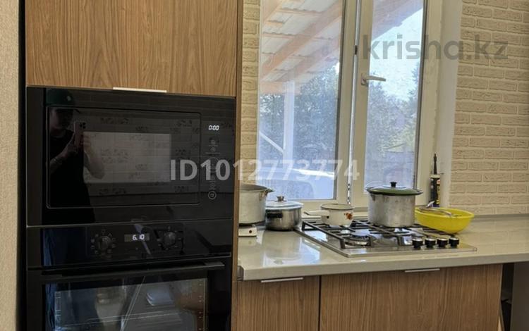 Жеке үй · 3 бөлме · 80 м² · 12 жүзд., Персиковая — Сокол дачи, бағасы: 20 млн ₸ в Жибек Жолы — фото 2