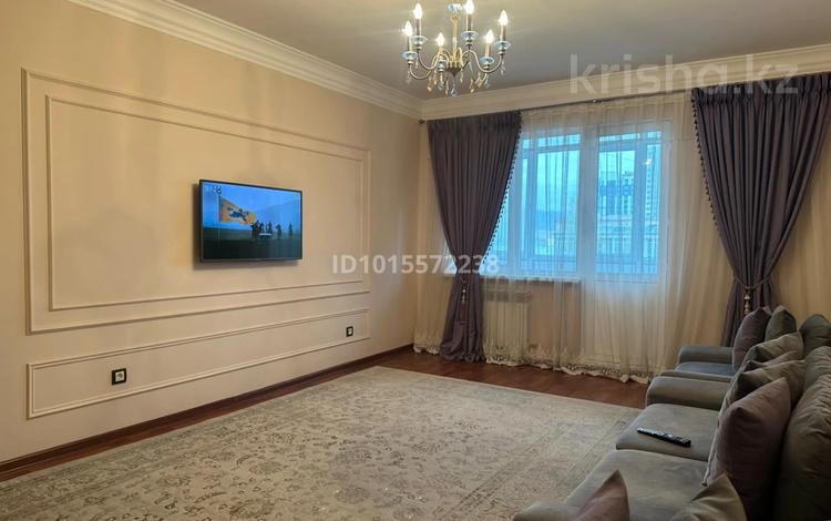 3-комнатная квартира · 92 м² · 6/9 этаж, мкр Мамыр-3 8 за 77 млн ₸ в Алматы, Ауэзовский р-н — фото 2