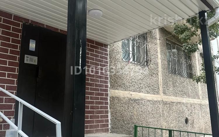 2-комнатная квартира · 50 м² · 4/5 этаж, 12-й микрорайон, 12-шағынаудан 184 — Жолдың бойында за 1.3 млн ₸ в Шымкенте, Енбекшинский р-н — фото 2