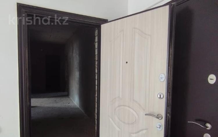 2-бөлмелі пәтер · 98.8 м² · 5/5 қабат, мкр. Алтын орда, бағасы: 24 млн ₸ в Актобе — фото 2