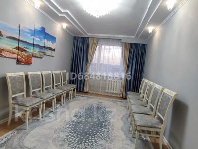 Продажа квартир в Жетысуская обл.: 4-комнатная квартира, 94 м², 4/5 этаж, Абылайхана — Покрышкина за 25 млн 〒 4-комнатная квартира, 94 м², 4/5 этаж, Абылайхана — Покрышкина за 25 млн 〒 в Талдыкоргане
