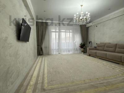 2-комнатная квартира · 89 м² · 2/10 этаж, Шарипова 28 за 46 млн ₸ в Атырау, мкр Жилгородок