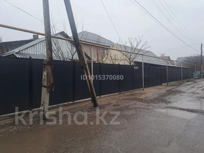 Отдельный дом · 4 комнаты · 80 м² · 5 сот., мкр Айгерим-1 124/1 — Магазин Заман за 53 млн ₸ в Алматы, Алатауский р-н