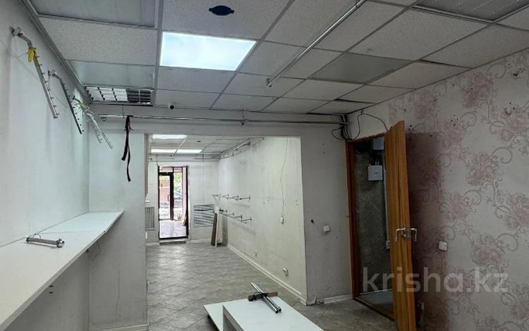 Свободное назначение, офисы, магазины и бутики, склады, салоны красоты, образование · 45 м² за 40 млн ₸ в Темиртау — фото 2