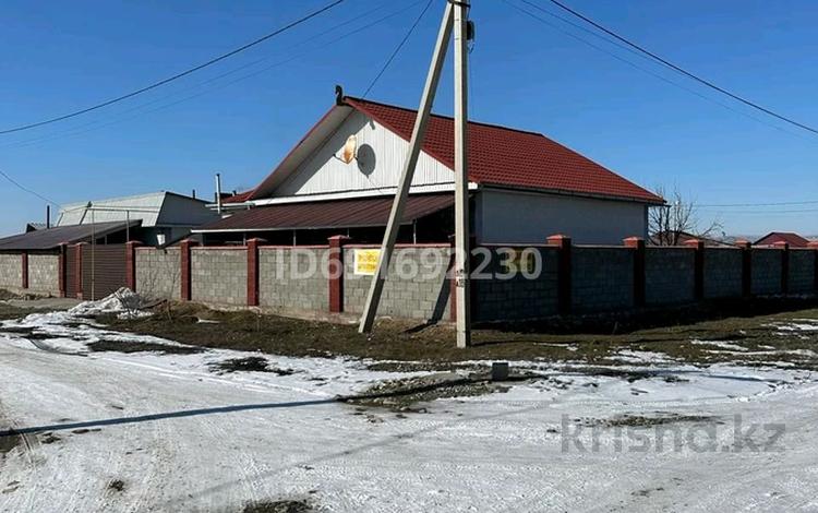 Отдельный дом • 5 комнат • 125 м² • 10 сот., 12 18 — РП заправка за 32 млн 〒 в Талдыкоргане — фото 77