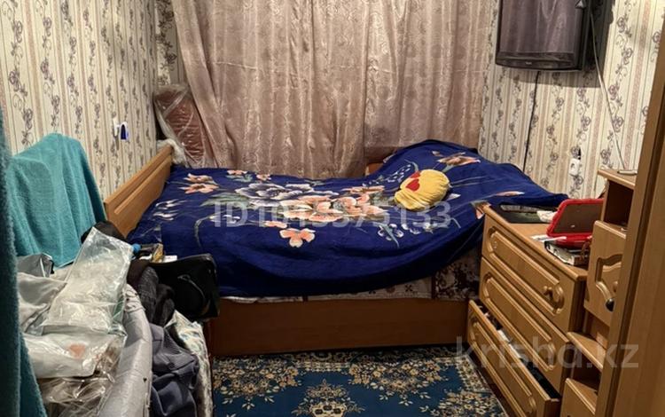 4-бөлмелі пәтер · 67 м² · 2/9 қабат, 6 микрорайон 62 — По улице Амангельди, рядом есть школа с садиком, бағасы: 12 млн ₸ в Темиртау — фото 2