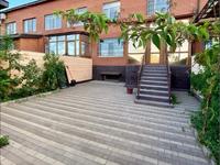 Жеке үй · 5 бөлме · 300 м² · 2 сот., мкр Юго-Восток, Муканова 45 — Степной, бағасы: 95 млн 〒 в Караганде, Казыбек би р-н