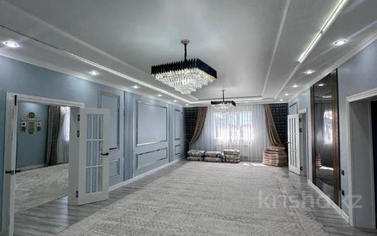 Жеке үй · 4 бөлме · 191.2 м² · 10 жүзд., Жаңақоныс-2 900, бағасы: 38 млн ₸ в Актобе, жилой массив Жанаконыс-2 — фото 2