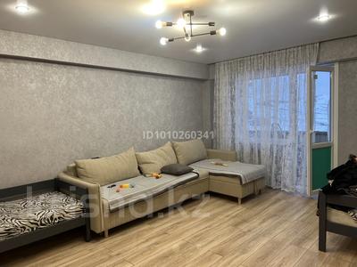 2-бөлмелі пәтер · 65 м² · 6/9 қабат, Альфараби 36 — Есенберлина, бағасы: 250 000 〒 в Усть-Каменогорске, Ульбинский