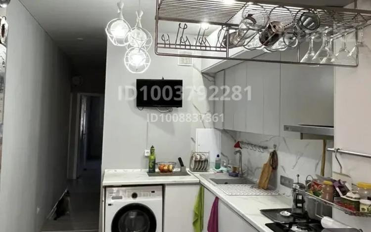 3-комнатная квартира · 75 м² · 1 этаж, 7-й мкр 2 за 250 000 〒 в Актау — фото 2