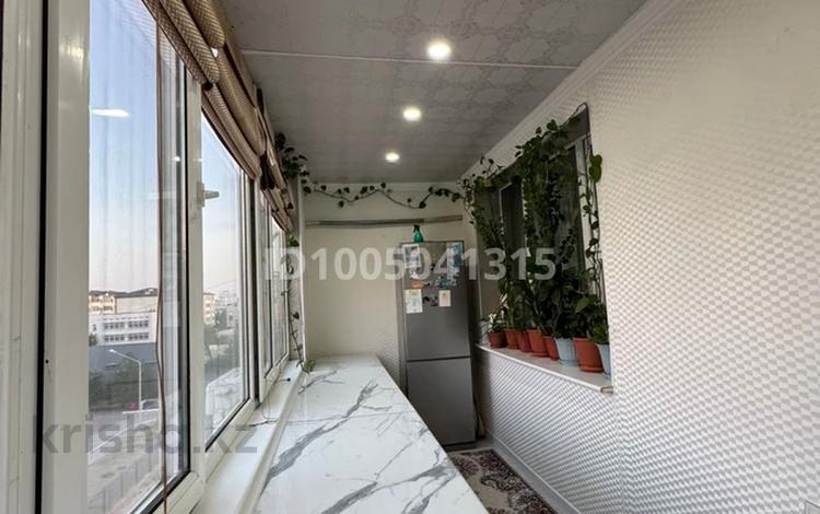 3-комнатная квартира · 70.9 м² · 5/5 этаж, 27-й мкр 49 за 18.5 млн ₸ в Актау — фото 2