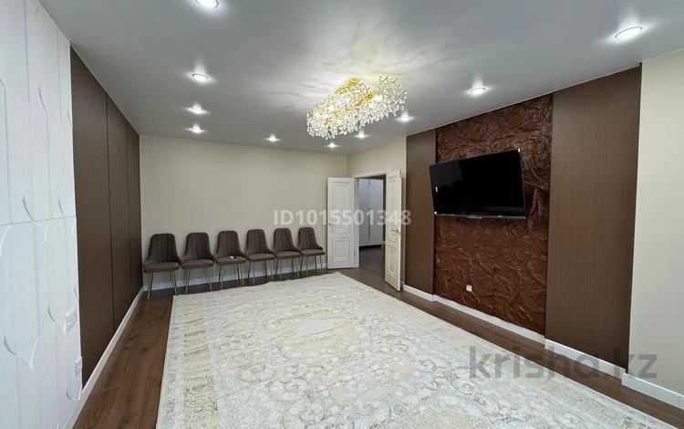 3-комнатная квартира · 105 м² · 9/12 этаж, Егизбаева 3, 5 — Каныша Сатпаева за 110 млн ₸ в Алматы, Бостандыкский р-н — фото 2