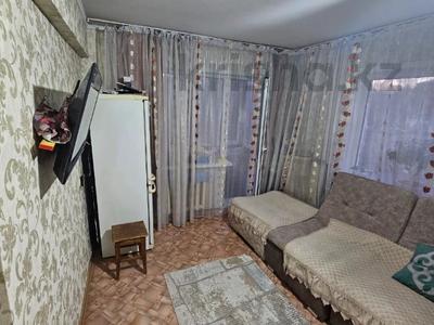 1-комнатная квартира, 33 м², 2/5 этаж, Бурова 33 за 11.5 млн 〒 в Усть-Каменогорске