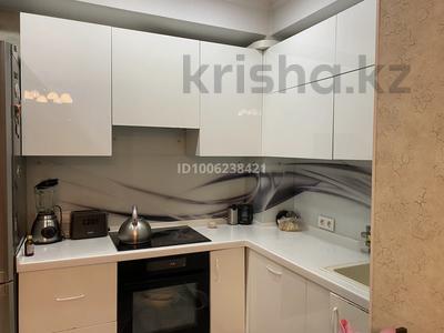 3-комнатная квартира · 90 м² · 8/12 этаж, Толе би 273/5 — Напротив озера Сайран за 59 млн ₸ в Алматы, Алмалинский р-н