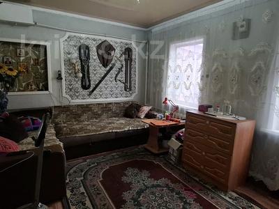 Үйдің бір бөлігі · 3 бөлме · 76 м² · 5 жүзд., 22-шағынаудан, Пришахтинск, 22й микрорайон, Фрунзе, бағасы: 14 млн ₸ в Караганде, Алихана Бокейханова р-н