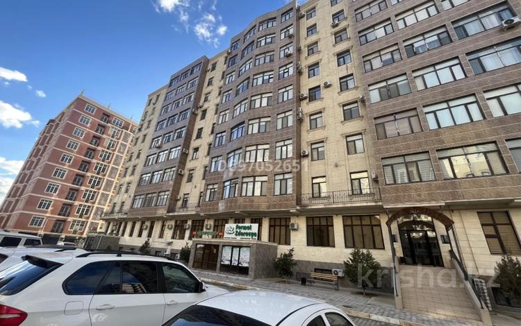 2-комнатная квартира, 80 м², 7/9 этаж помесячно, 17-й мкр 29