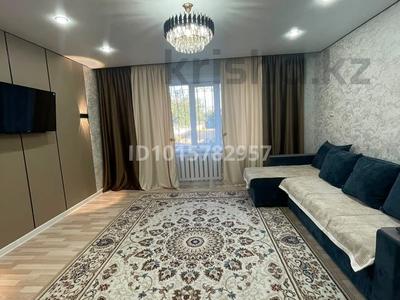 2-комнатная квартира · 56 м² · 1/9 этаж, Внутриквартальная 6 — Район Новостройки за 15 000 ₸ в Семее
