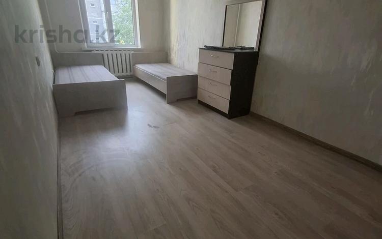 4-комнатная квартира · 88 м² · 4/5 этаж, мкр Тастак-3 22 за 45 млн ₸ в Алматы, Алмалинский р-н — фото 2