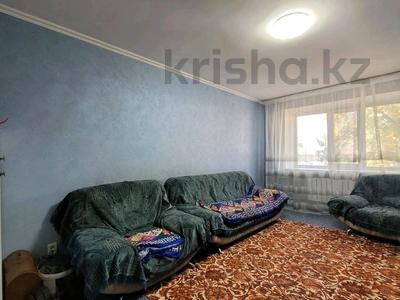 3-комнатная квартира · 60.2 м² · 2/5 этаж, Челюскинцев за 20 млн 〒 в Семее